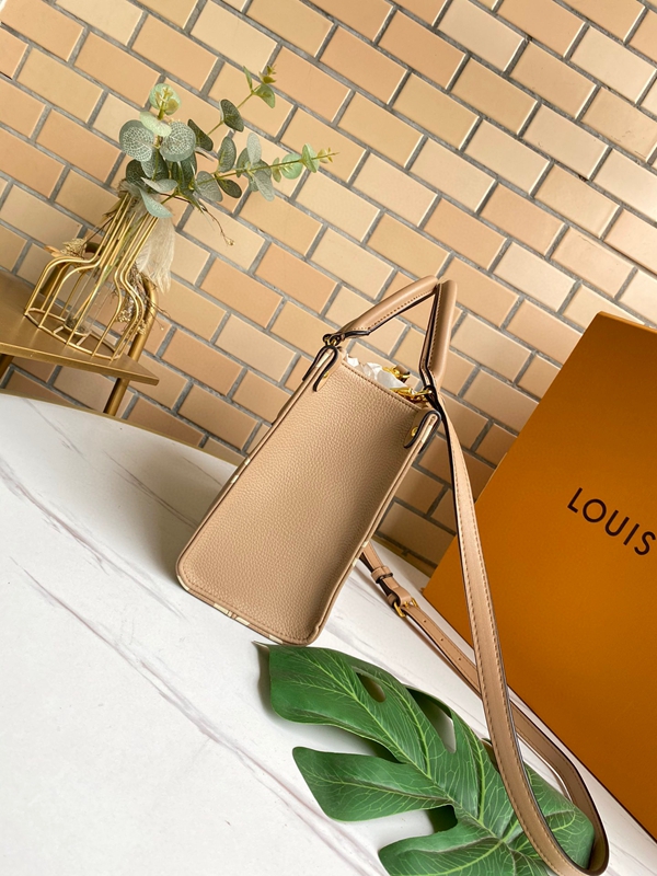 ルイヴィトンバッグ内部構造